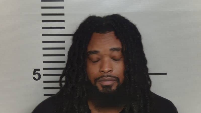 Ian Diontre James