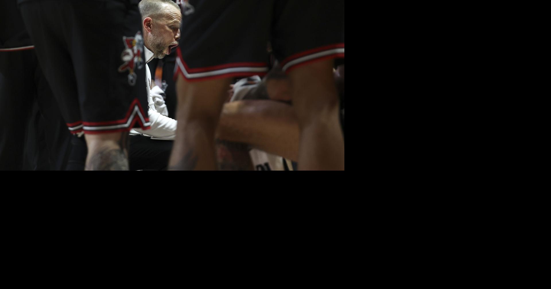 CRAWFORD | Tennessee loss exposed Louisville's need for more backup plans