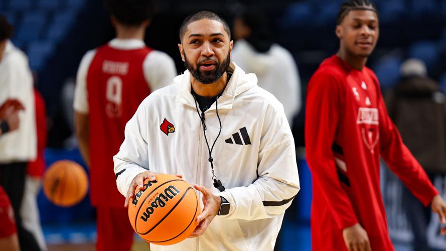 UL NCAA SHOOTAROUND-29.JPG