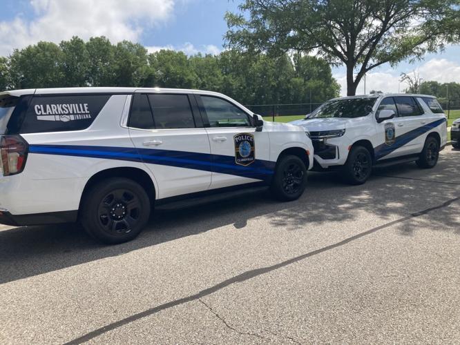 Clarksville police 1 2.jpg