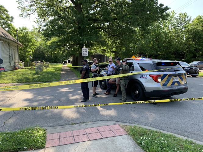 LMPD and SWAT on Sutcliffe Avenue