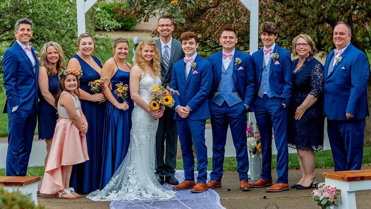 With only months to live, Indiana high school senior gets married ...