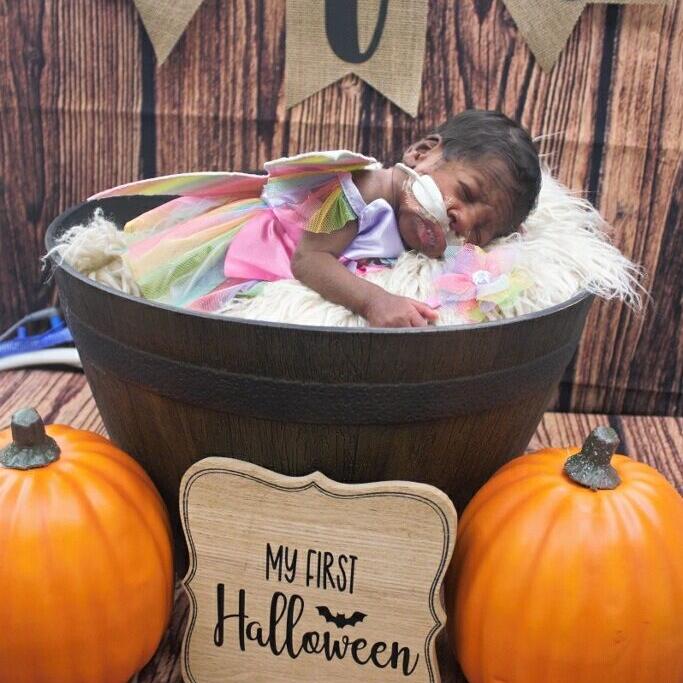 IMAGES, Tiny babies dress up for first Halloween in the Norton NICU, News