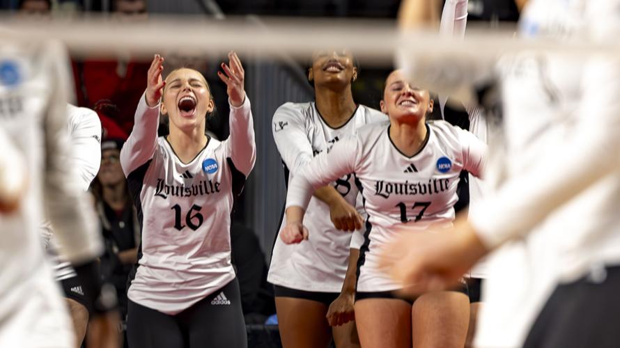 UL NCAA Volleyball Purdue-3.jpg