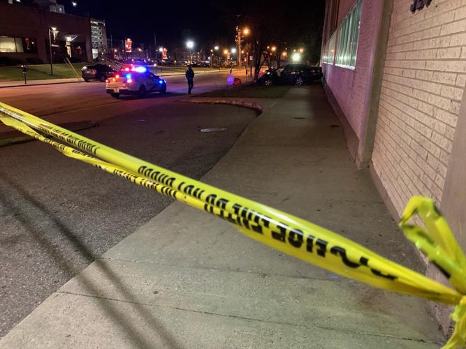 LMPD investigating after gunshot victim found on East Chestnut Street.jpg