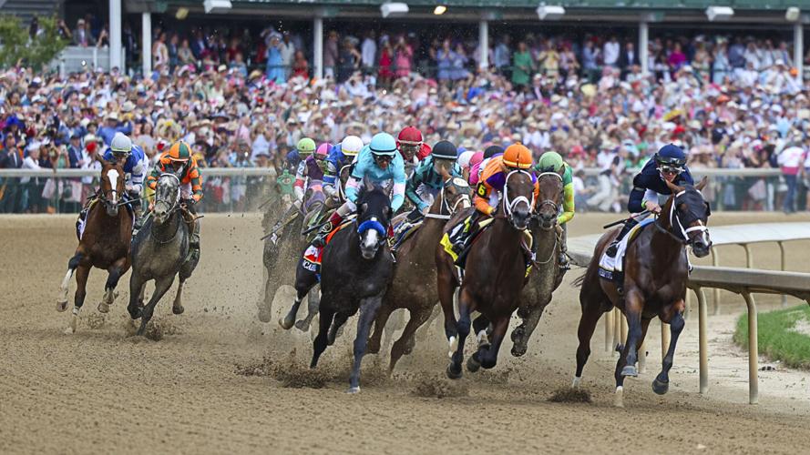 Horses begin to separate at Kentucky Derby.JPG