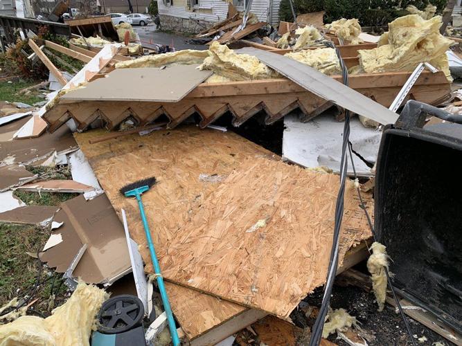 bowling green tornado damage