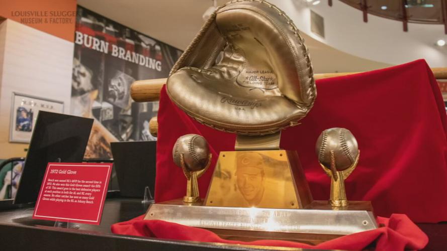 Johnny Bench Gold Glove Award