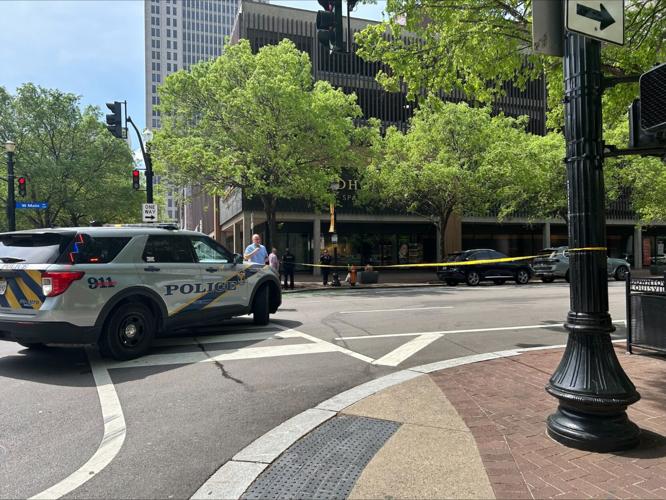 LMPD presence outside PNC Tower - 4.15.26