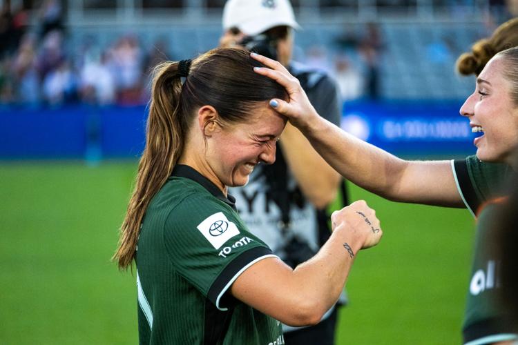 RACING LOUISVILLE FC VS PORTLAND THORNS FC