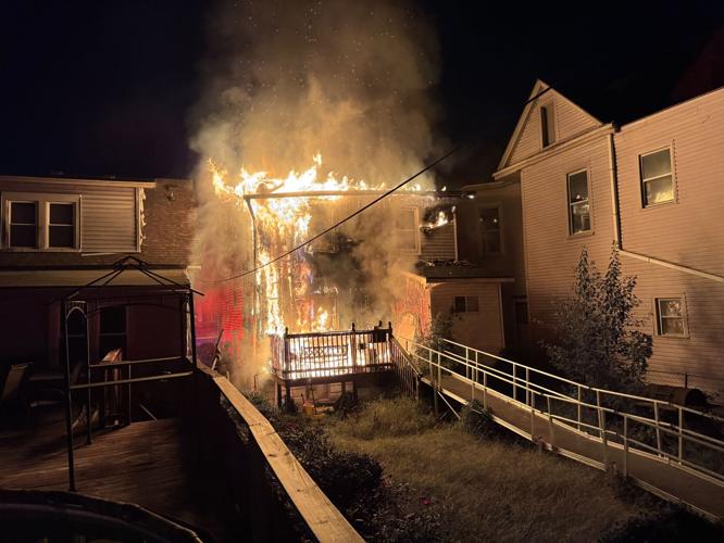 Fire 3000 block of River Park Drive