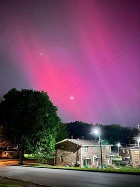Northern Lights from Radcliff, Ky on May 10, 2024.jpg