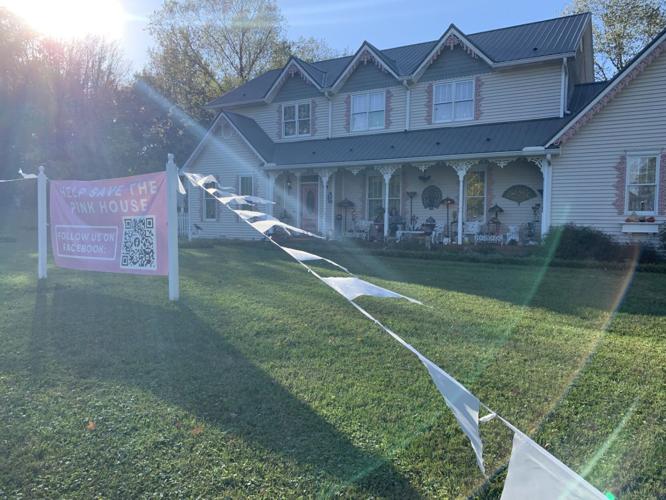 The Pink House in Glendale Kentucky 4.jpg