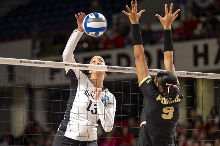 UL NCAA Volleyball Purdue-4.jpg