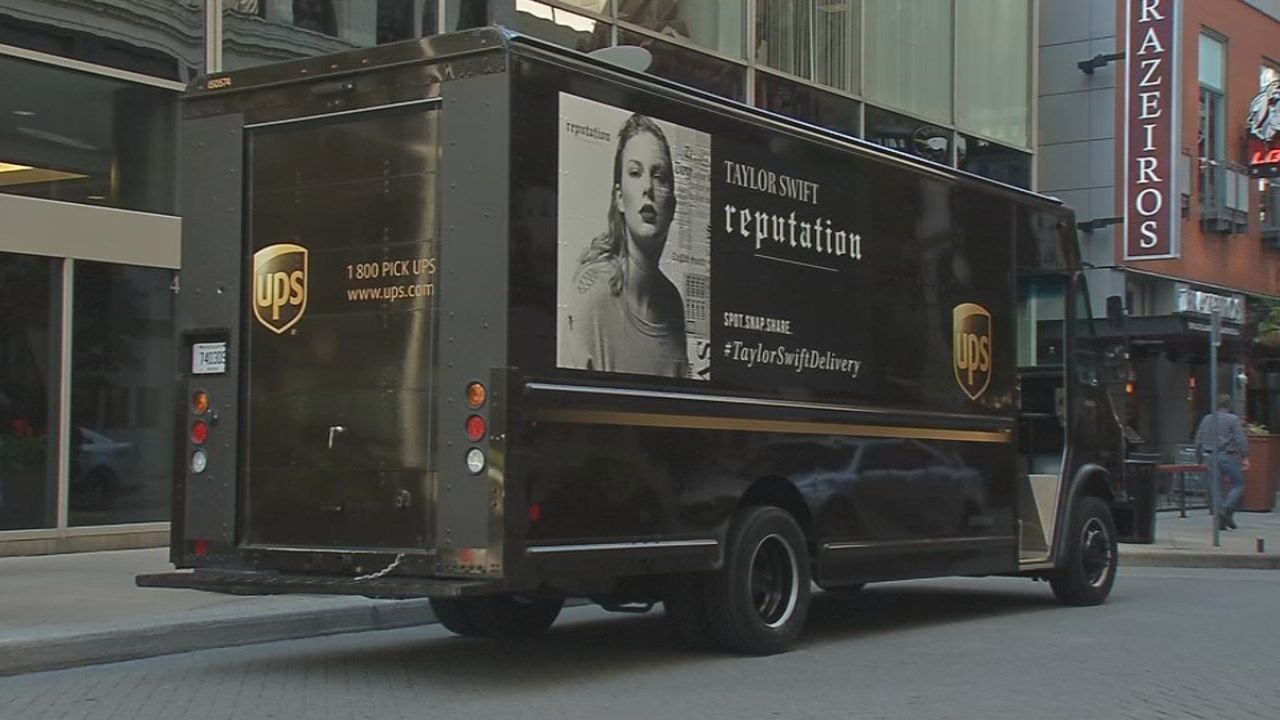 Taylor Swift Reputation outlet UPS Truck