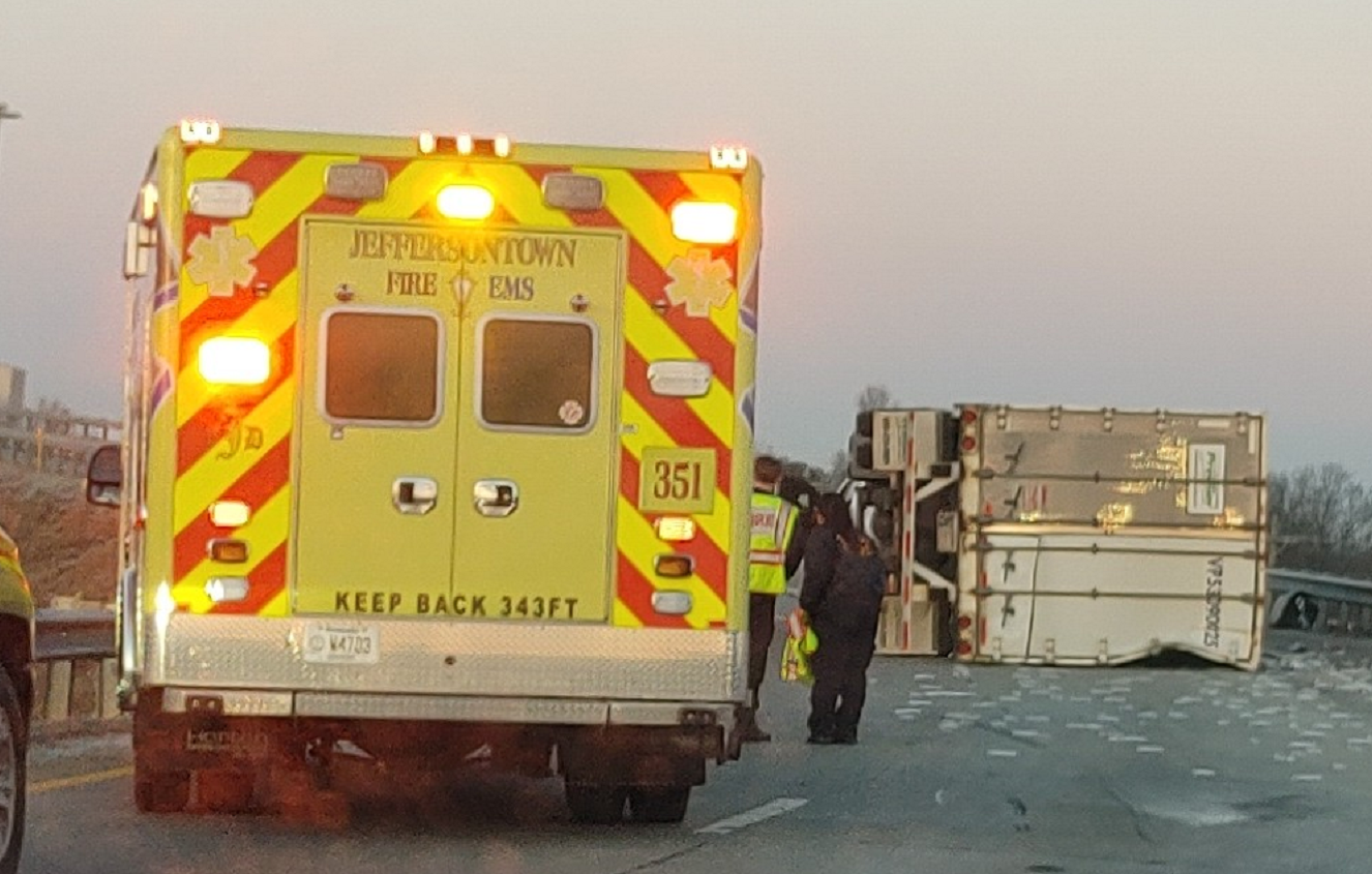 Overturned Tractor-trailer Shuts Down I-64 West Ramp To I-264 West ...