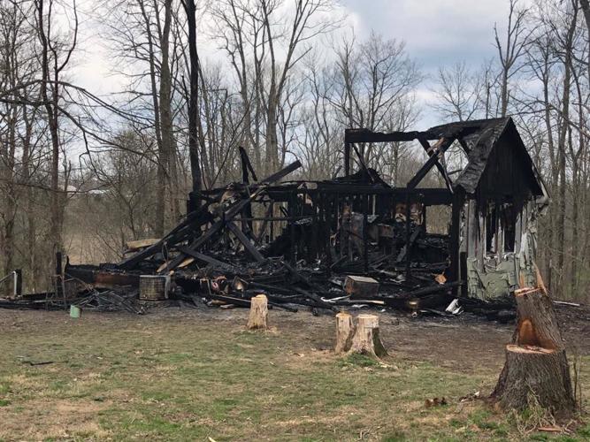 House fire kills 6 in Vevay, Indiana (Switzerland County, Ind.) - March 28, 2020