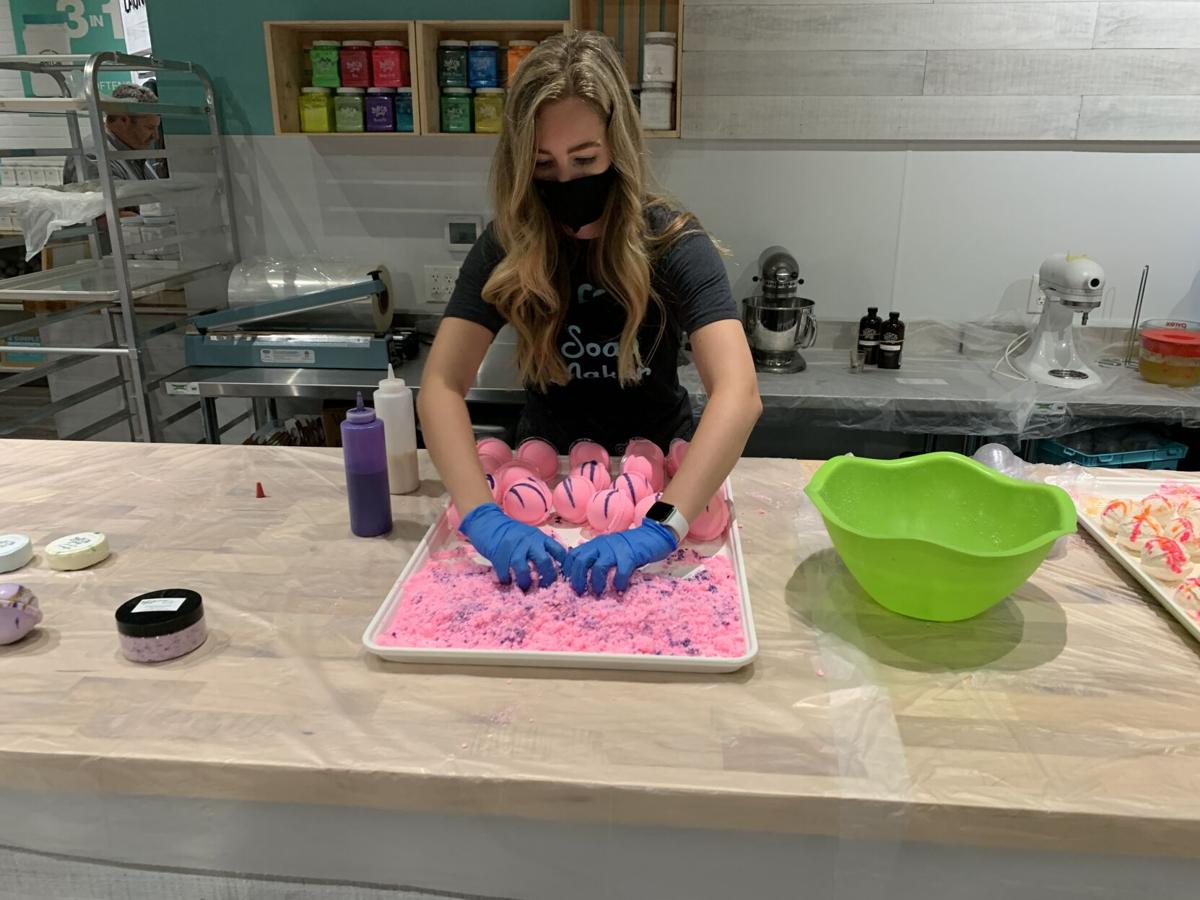 Buff City Soap brings its style of soap making to Jeffersonville