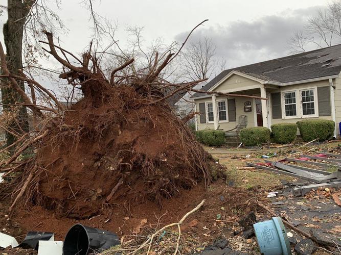 bowling green tornado damage