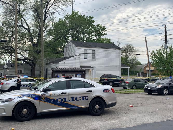 Algonquin Parkway police situation 4-28-22