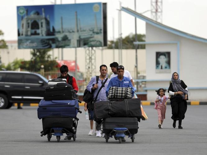 AFGHANISTAN - TALIBAN MOES IN TO KABUL - AP 8-15-2021 2.jpeg