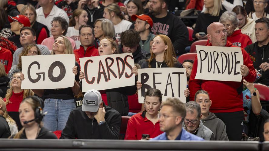 UL NCAA Volleyball Purdue-5.jpg