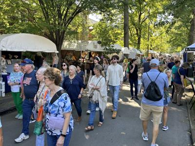 ST. JAMES ART FAIR 11.jpg