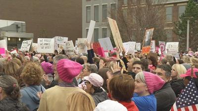 More than 5,000 people gather downtown for Louisville Women's March
