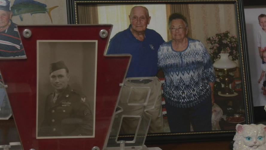 WWII VETERAN CHRISTMAS CARDS
