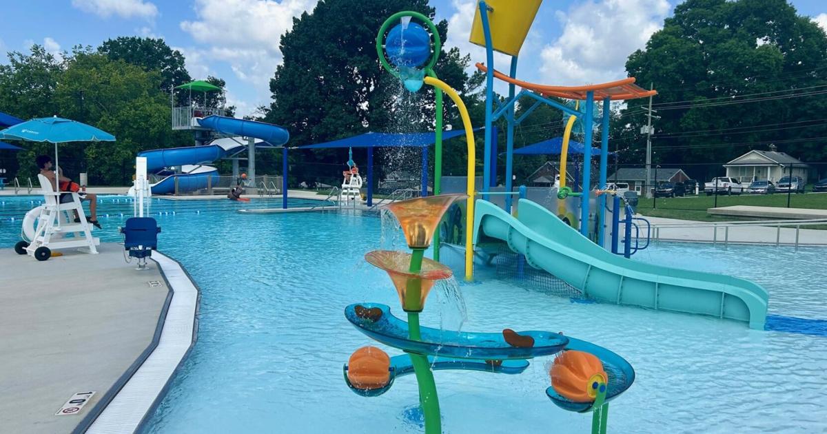 First responders urge caution as dangerous heat settles over Louisville area Families spending time outdoors said they prepared by bringing extra water, electrolyte drinks and coolers.