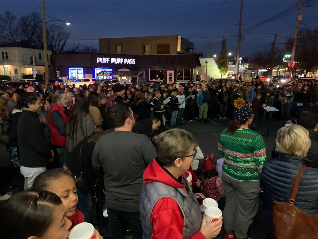 Thousands attend the annual Bardstown Road Aglow News
