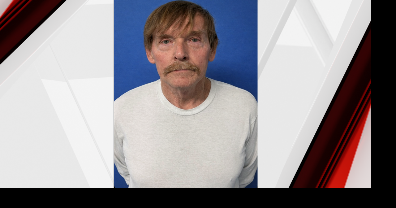 Southern Indiana man charged with child molestation