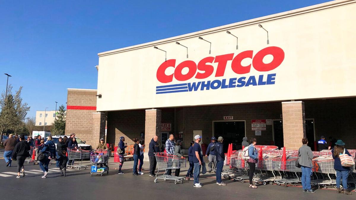 Costco raised its minimum wage to $17 an hour