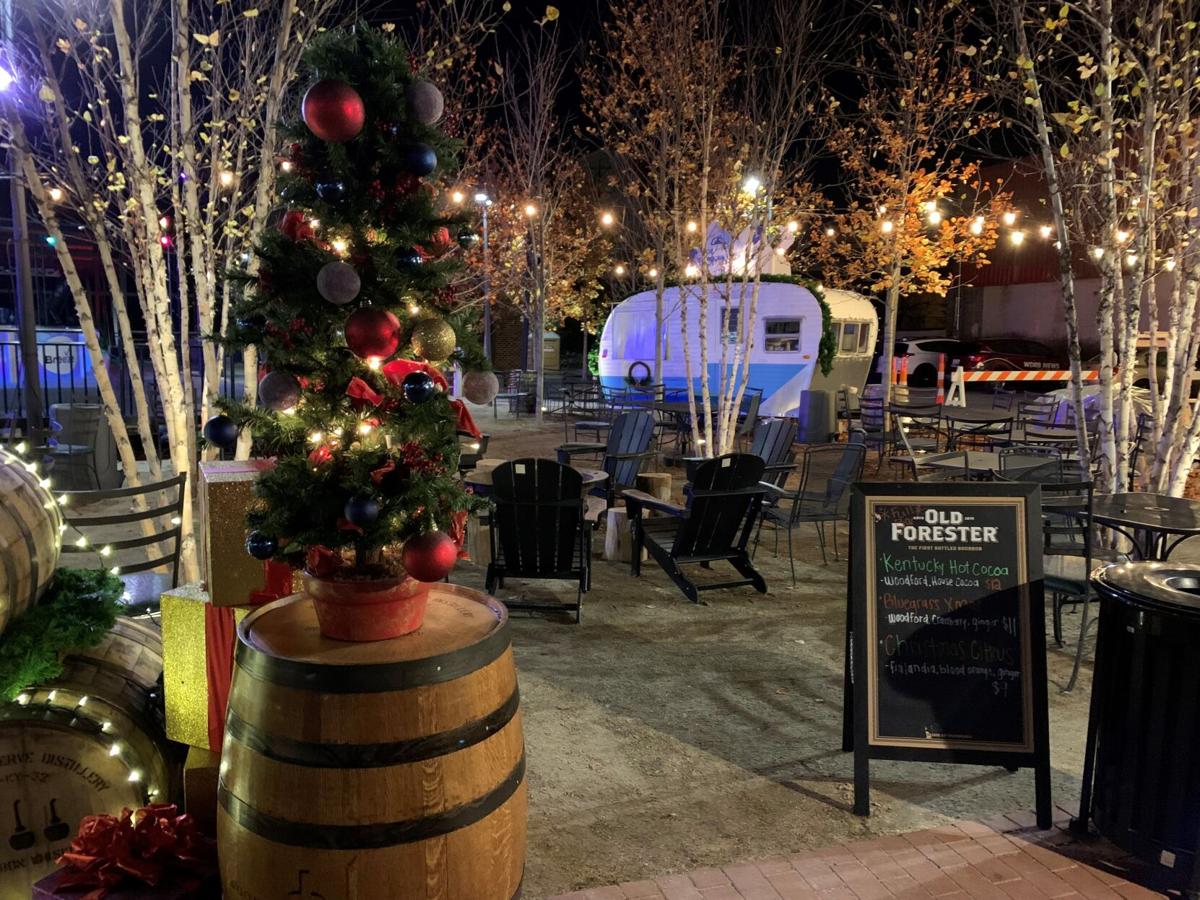 Christmas Festivals Near Scottsburg In On The Nov 23 And 24th 2022 Paristown's Fête De Noël Continues Entertaining Families During The  Holidays | Morning | Wdrb.com