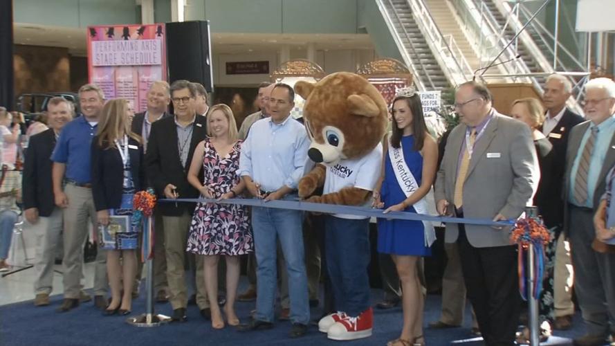 KENTUCKY STATE FAIR - RIBBON CUTTING -15-19 (6).jpg