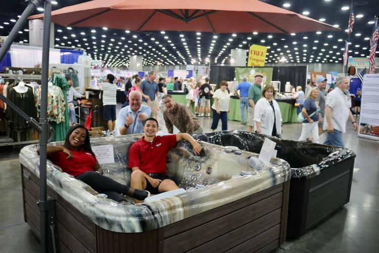 viewers photo bomb grace and bryce.jpg