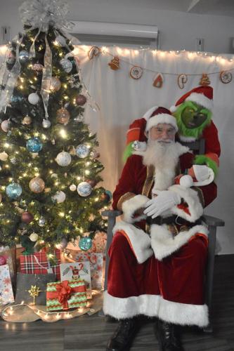Santa visits NICU babies at UofL Health (4).JPG