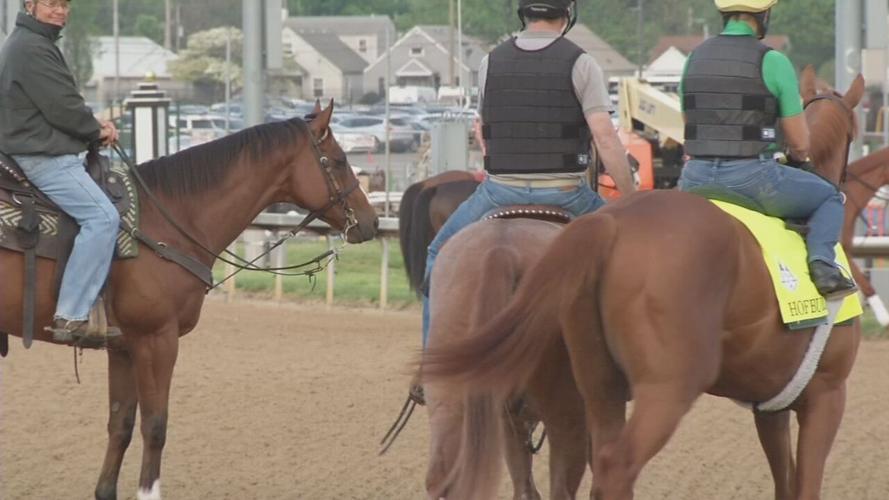 Churchill Downs riders