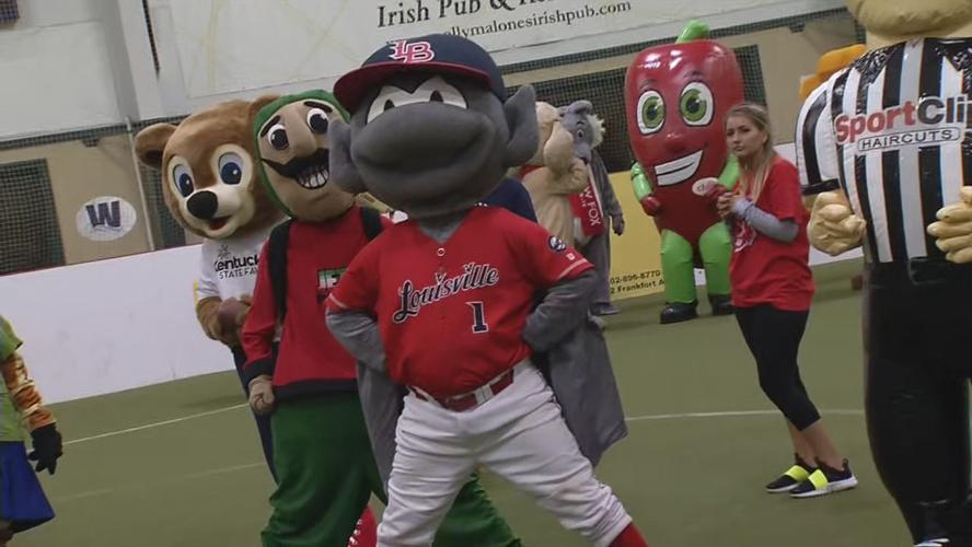 RAW MASCOT BOWL 2-1-19_frame_119504.jpg