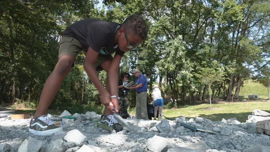 FALLS OF THE OHIO DIGGING THE PAST