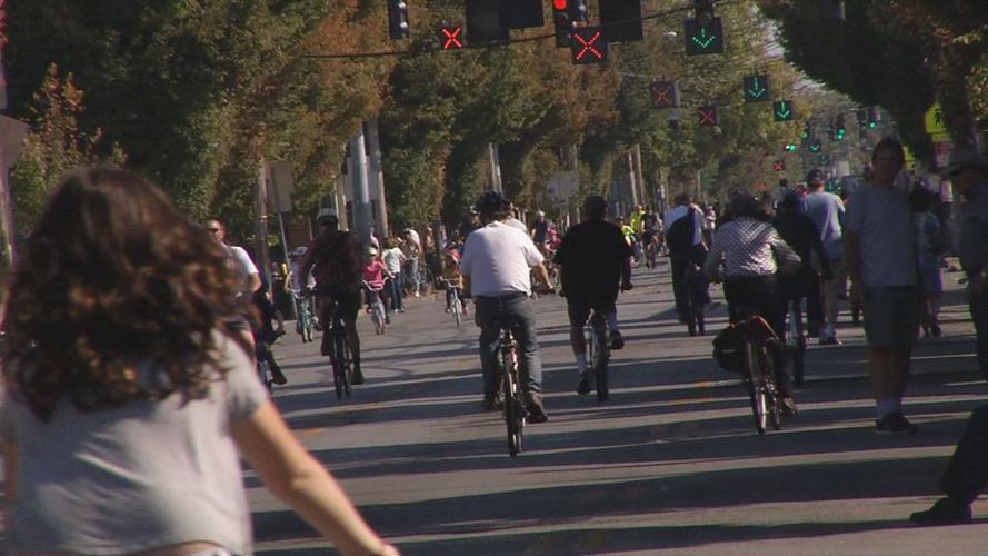 Tom Owen's CycLOUvia