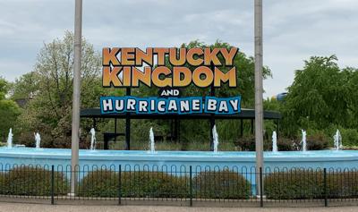 Kentucky Kingdom and Hurricane Bay sign