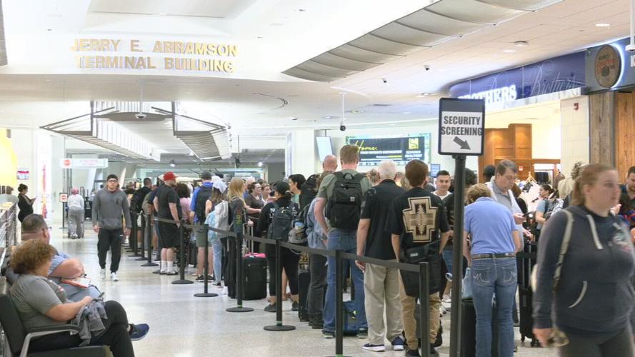 Long lines at the Louisville Muhammad Ali International Airport on June 28, 2023