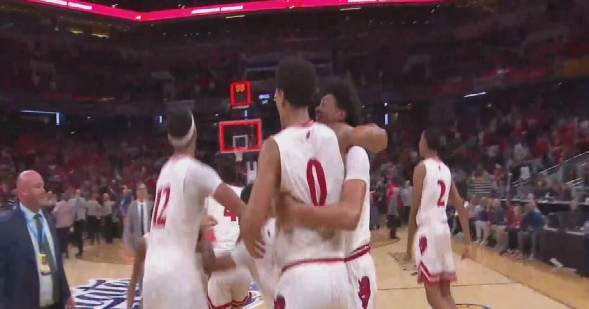 Jeffersonville defeats Fishers to win boys basketball state