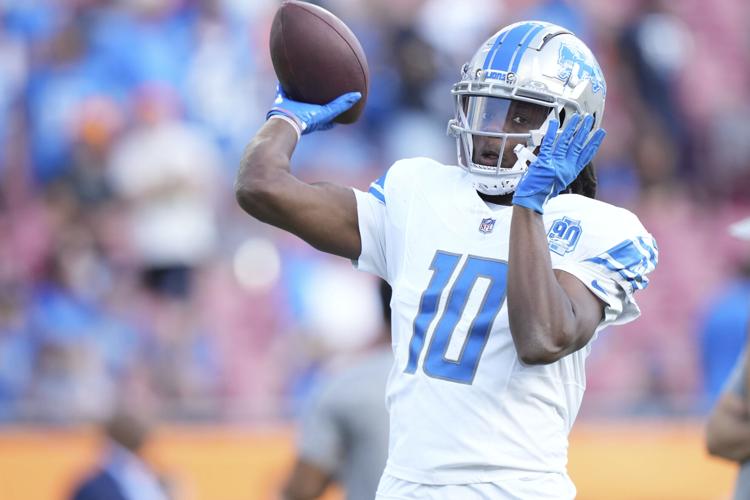 Lions Buccaneers Football