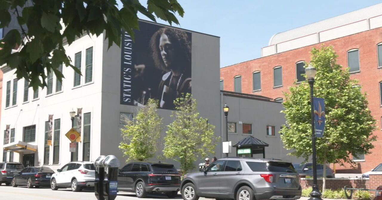 Static Major, rapper and songwriter from Louisville, gets Hometown Hero banner downtown - Vimarsana News