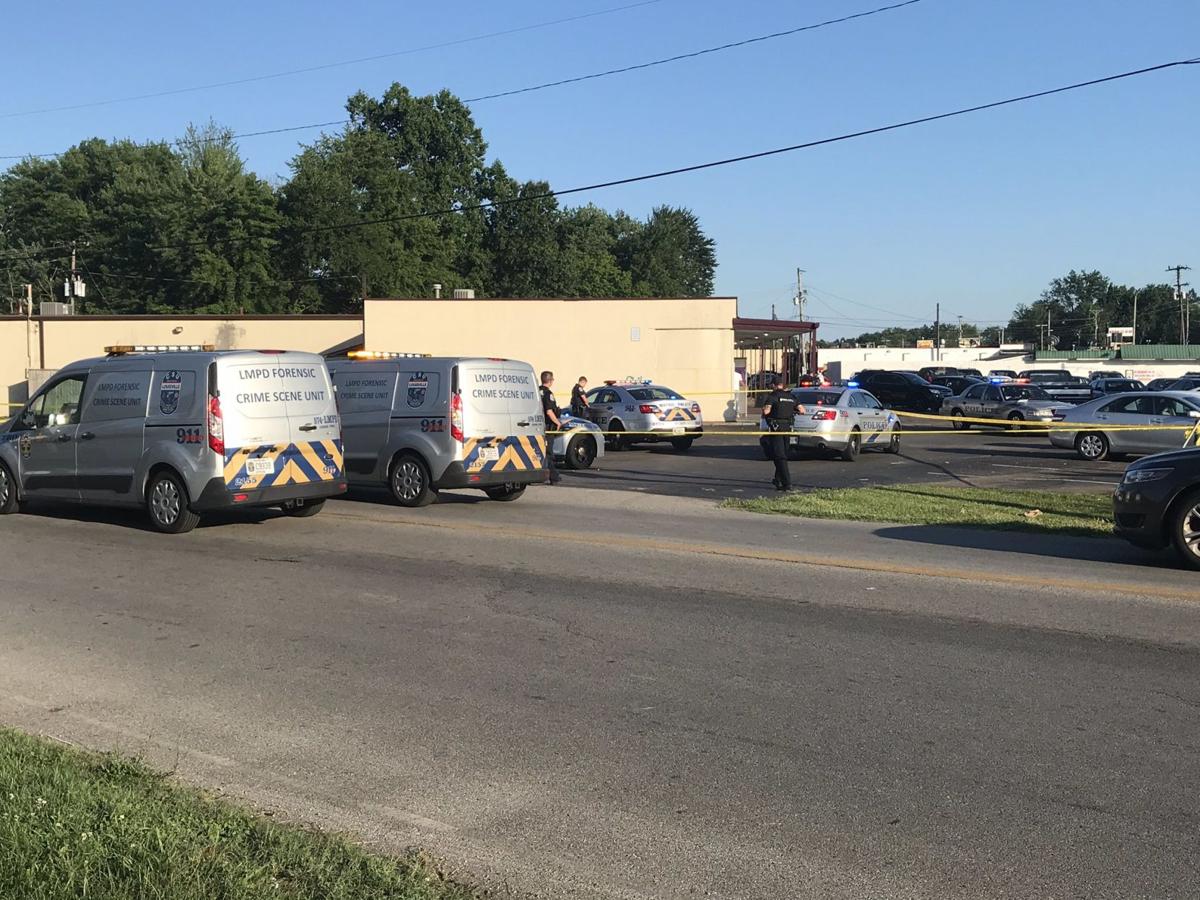 2 Shot 1 Killed On Poplar Level Road Crime Reports Wdrb Com