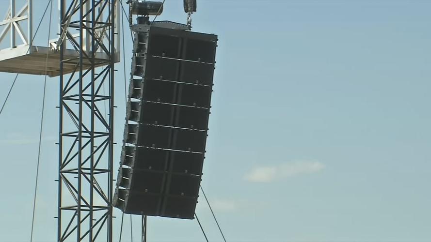 Louder Than Life - Cleaning up the day after the festival ended (2019)