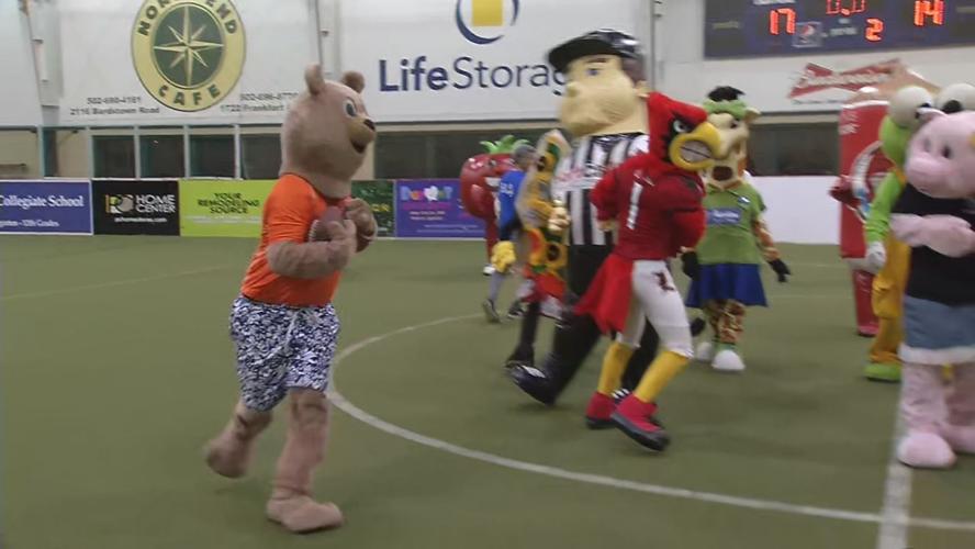 RAW MASCOT BOWL 2-1-19_frame_242392.jpg