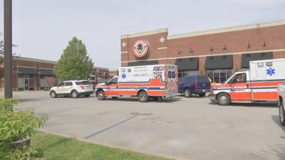 Bardstown family buys lunch for area first responders